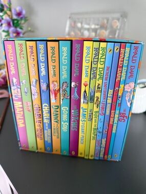 Roald Dahl Hardcover Boxed Set - Colorful Childrens Book Collection